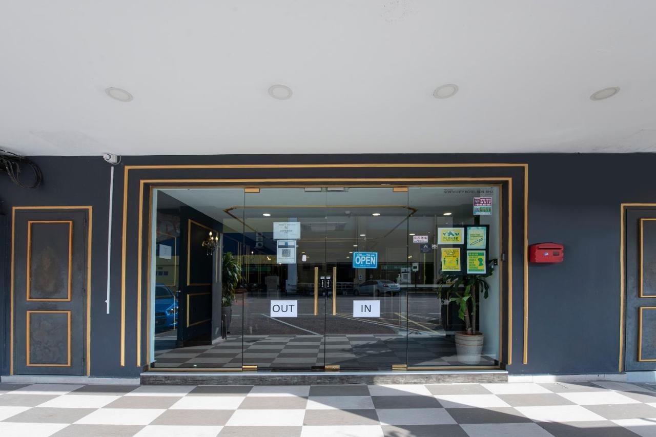 Oyo 90403 North City Hotel Джохор-Бару Экстерьер фото